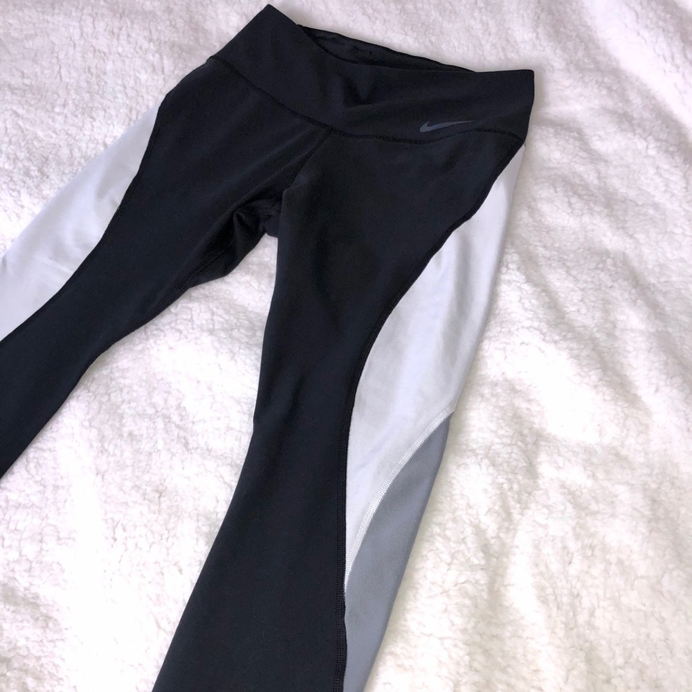 Nike leggings